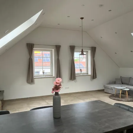 Apartamento An Der Burg Von Vellberg